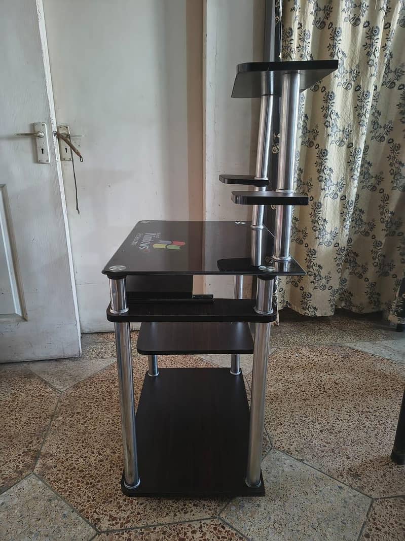 Computer Table 3