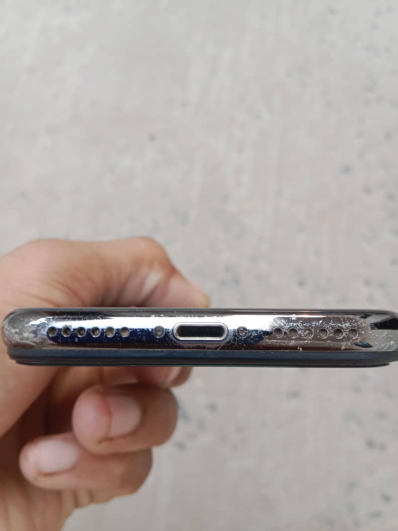 Apple iPhone X 2