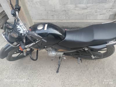Yamaha YBR 125G Metallic Black – Excellent Condition