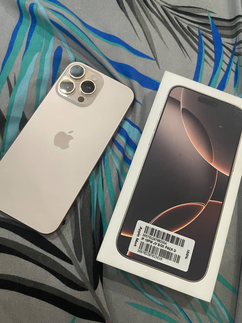 Apple iPhone 16 Pro Max 7