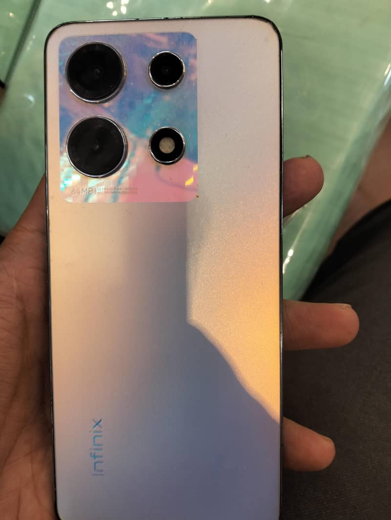 Infinix Note 30 7