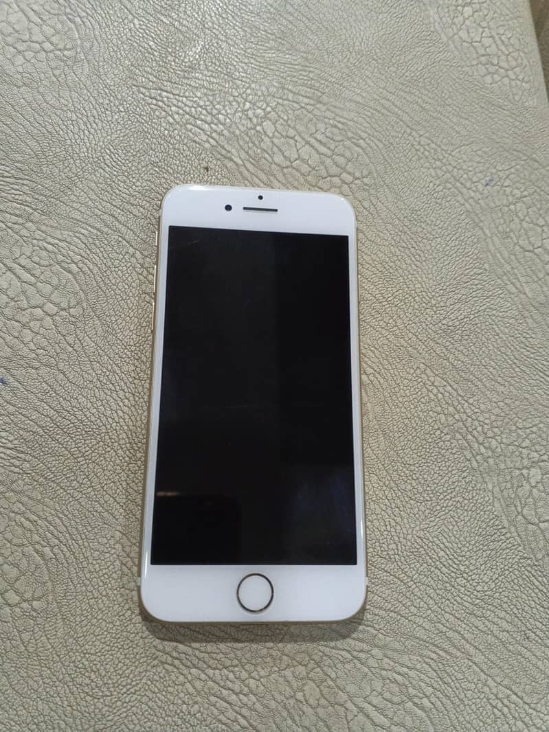 Apple iPhone 7 0