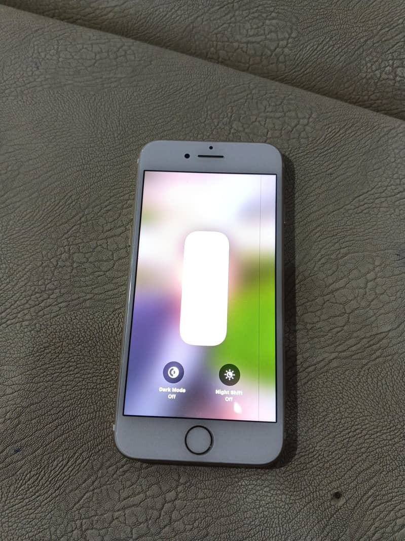 Apple iPhone 7 3
