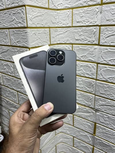 iPhone 15 Pro 256 Gb pta approved 10/10  with box