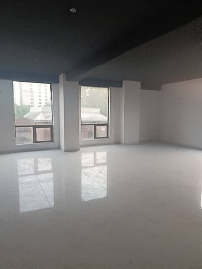 2100 Square Feet Office Available For Rent On Main Boulevard Gulberg