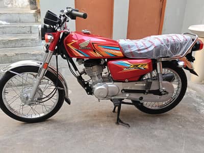 Honda CG 125 model 2026 Ka 7 month unregistered 1600 km