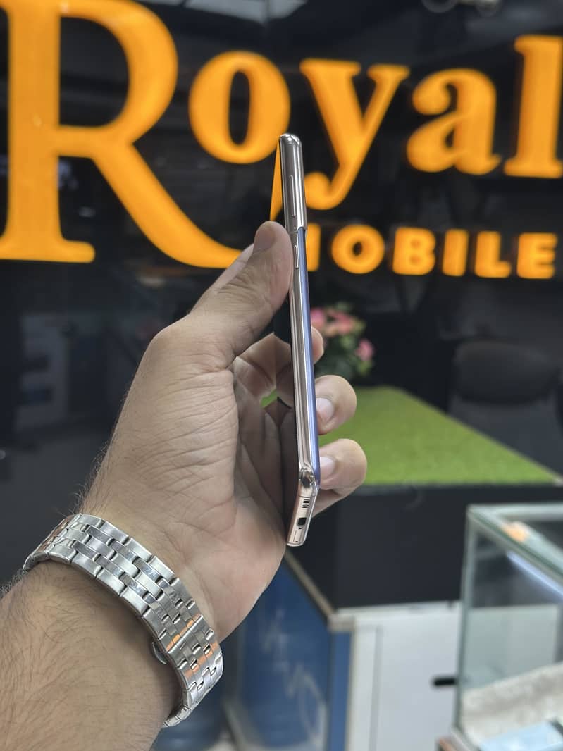 Samsung Mobile S21 8/256 physical dual sim official pta approved ...
