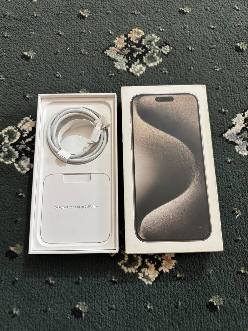 Apple iPhone 15 Pro Max 3