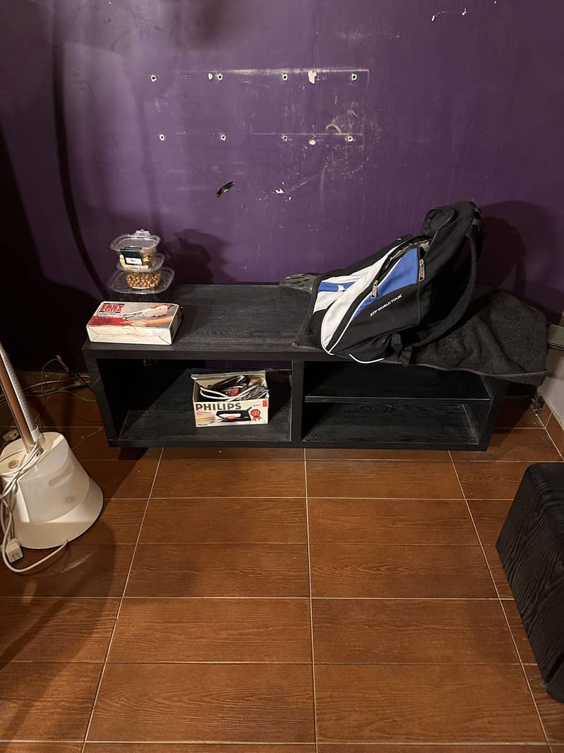 Tv console 0