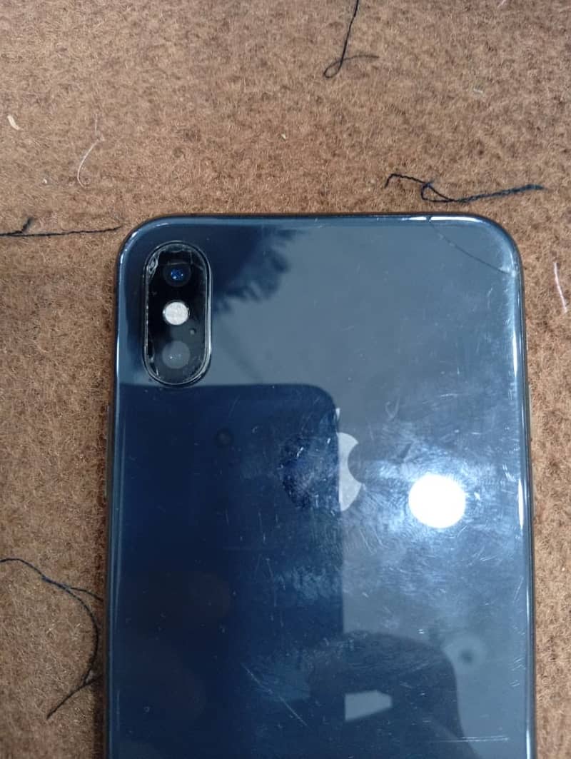 Apple iPhone XS 5