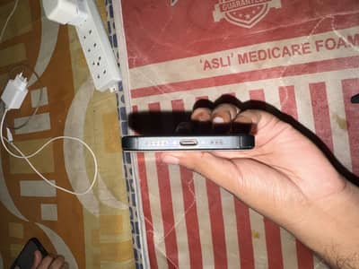 Apple iPhone 15, 10/10
