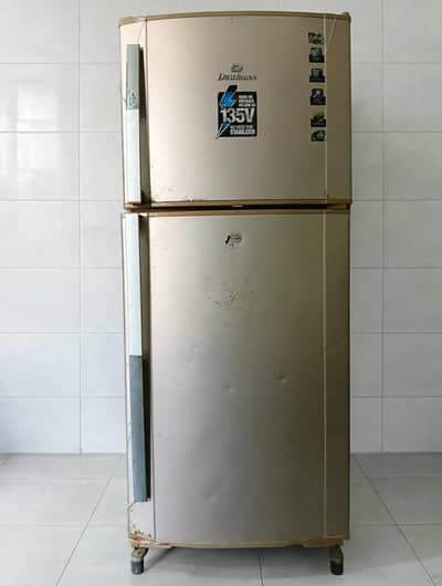 selling  fridge