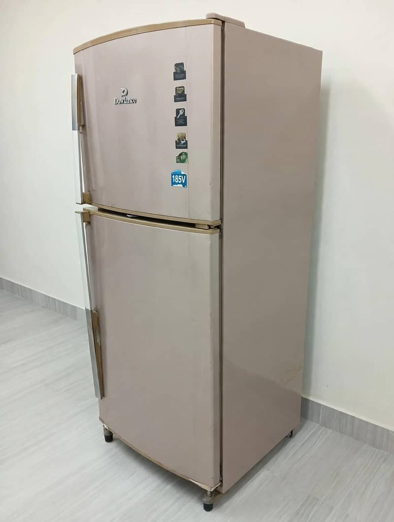 selling  fridge 3