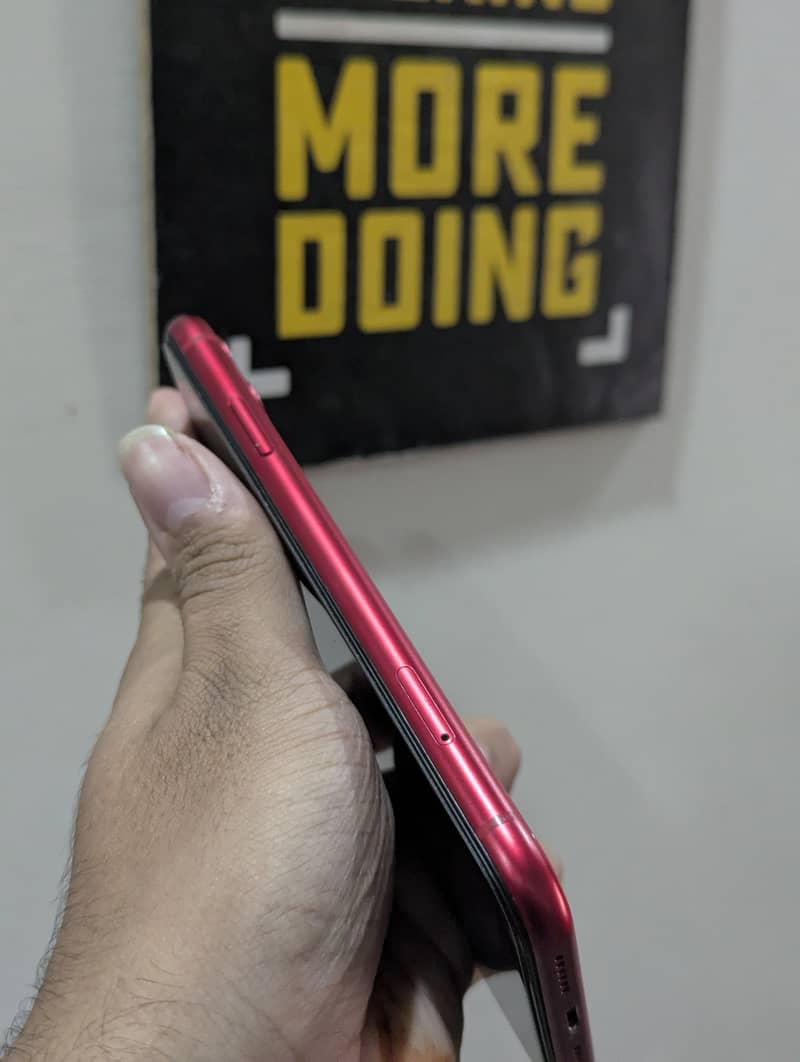 Apple iPhone 11 6