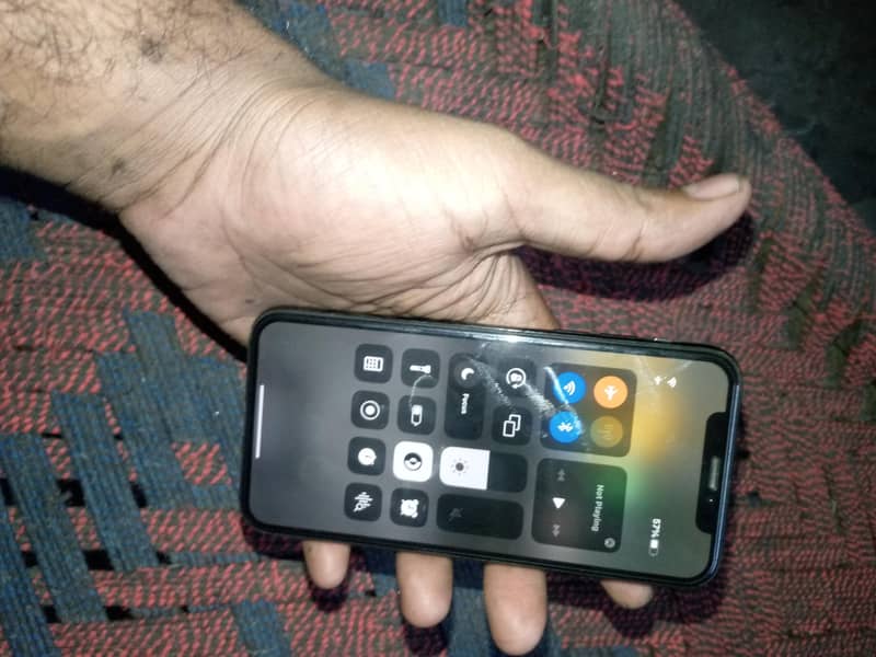 Apple iPhone X 6