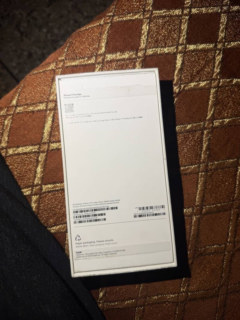 Apple iPhone 17 Pro Max 0