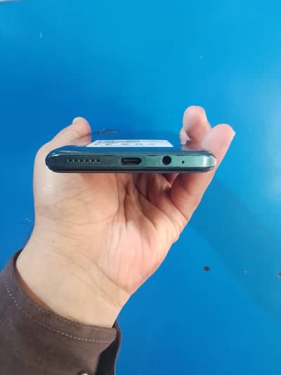 Infinix Hot 11