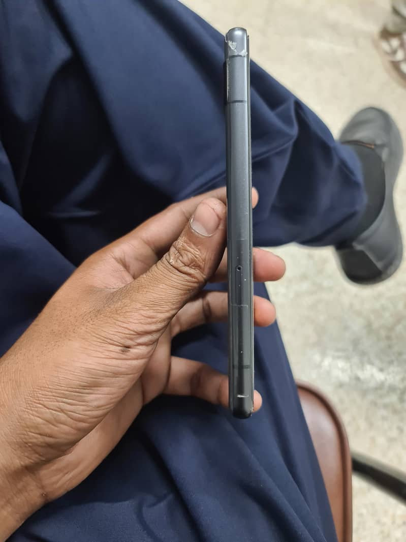 Google Pixel 7a 4