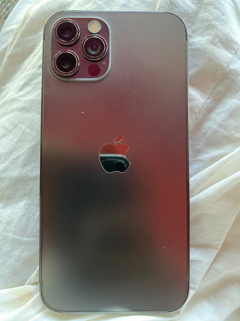 Apple iPhone 12 Pro 4