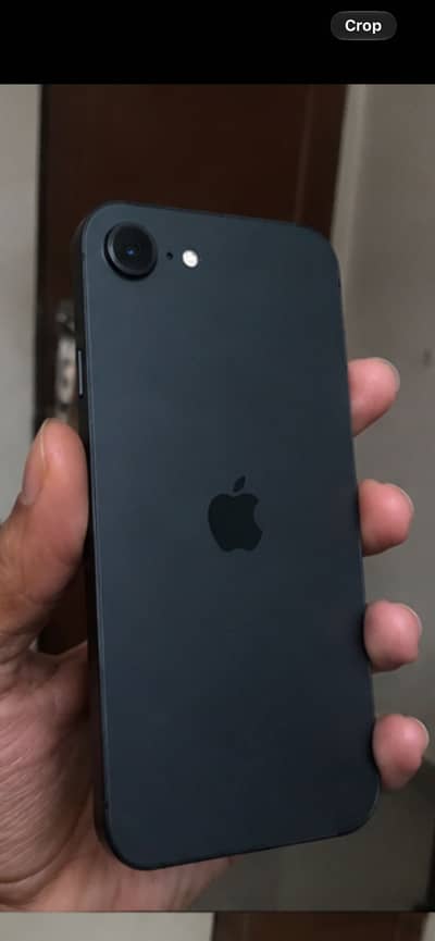 Apple iPhone 16