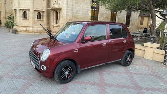 Daihatsu Mira 2008