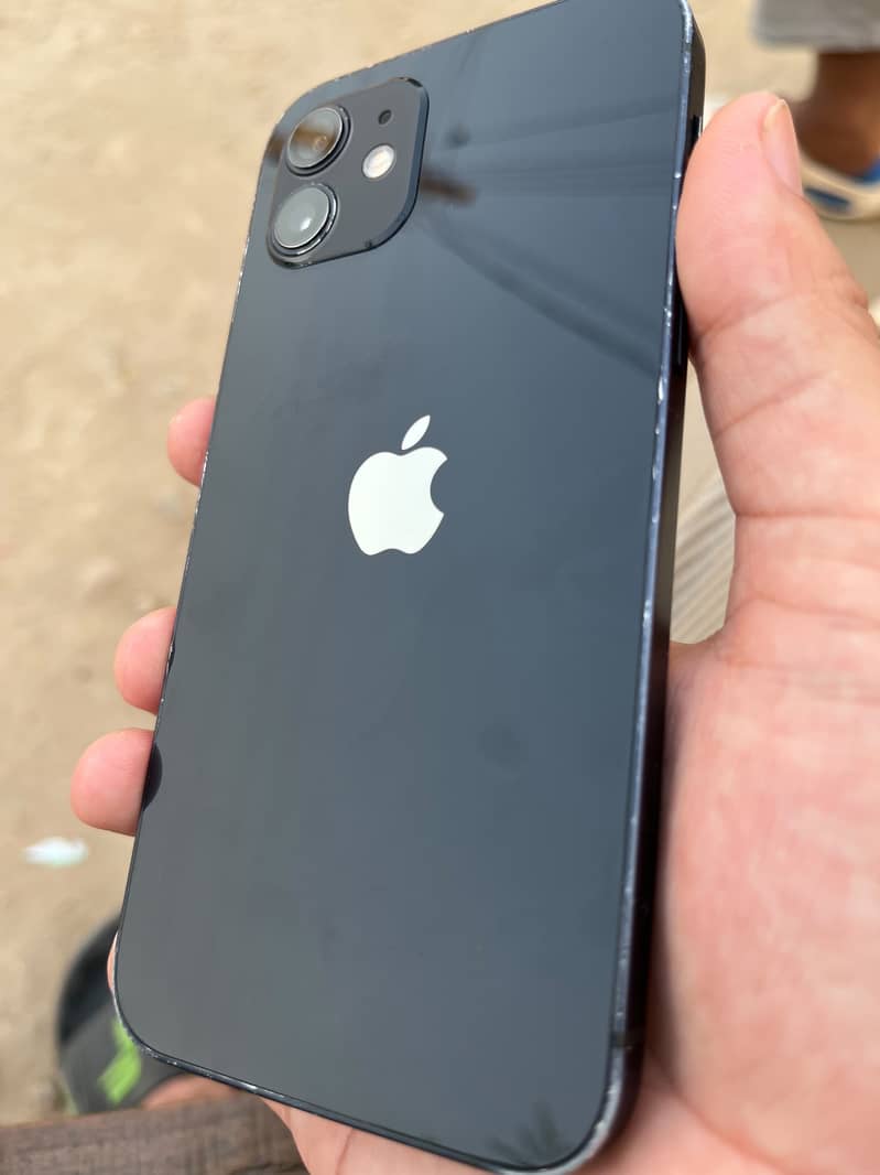 Apple iPhone 12 5