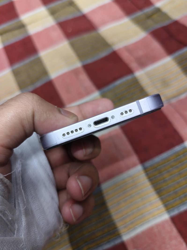 Apple iPhone 14 1