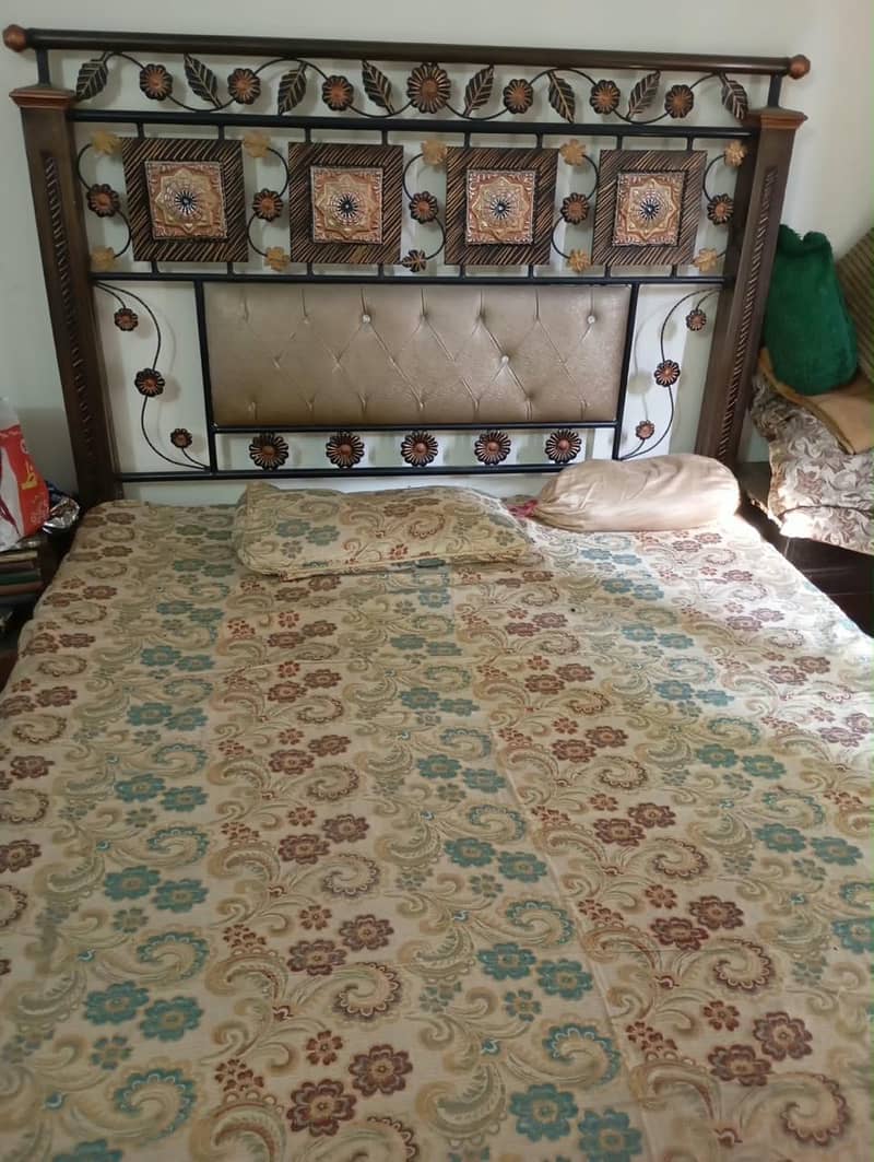 Double Bed Good Condition 1