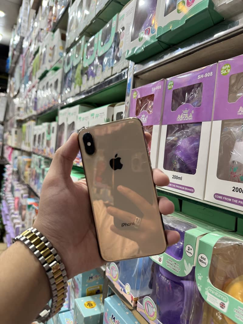 Apple iPhone XS 0