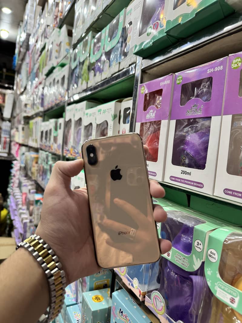 Apple iPhone XS 1