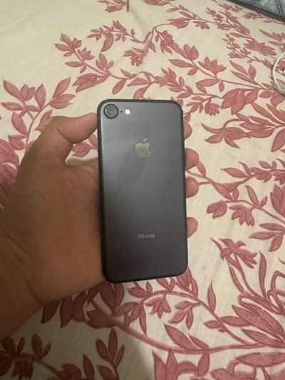 iPhone 7 NON PTA / 93 Health 9/10 Condition