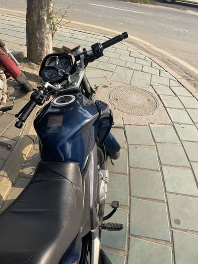 Suzuki gsx 125