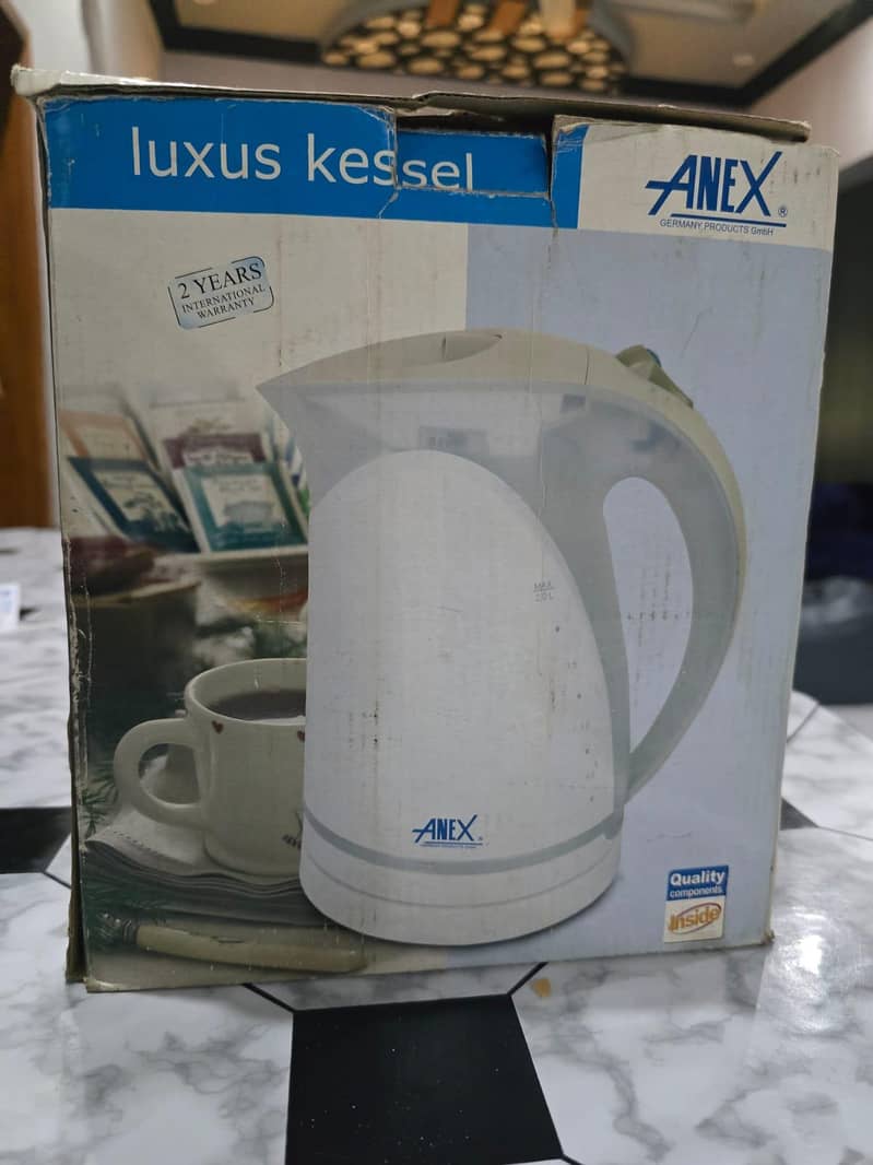 Electric Tea Kettle 1