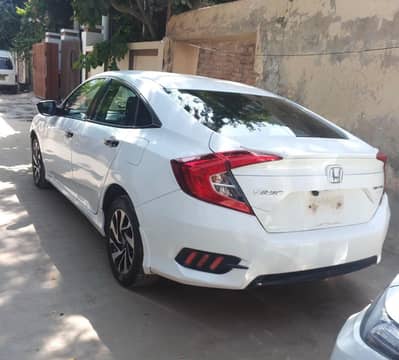 Honda Civic Oriel 2016