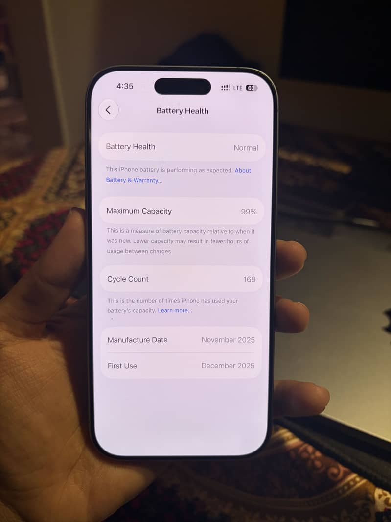 Apple iPhone 17 4
