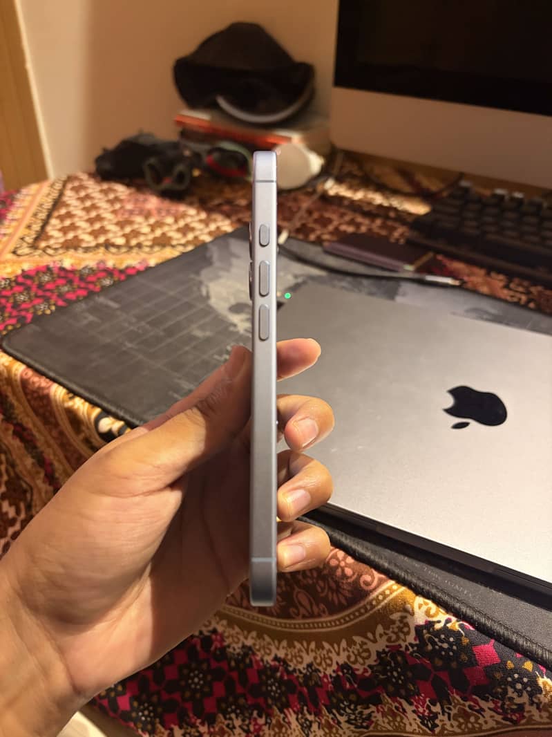 Apple iPhone 17 1