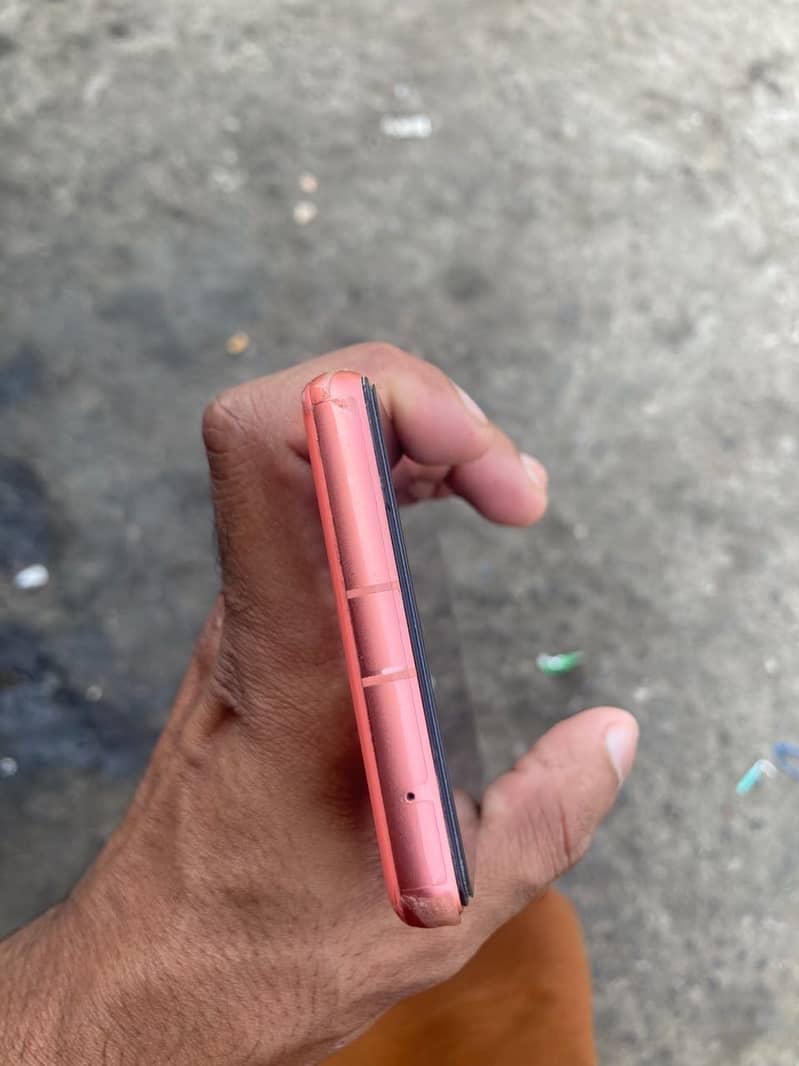 Google Pixel 7a 4