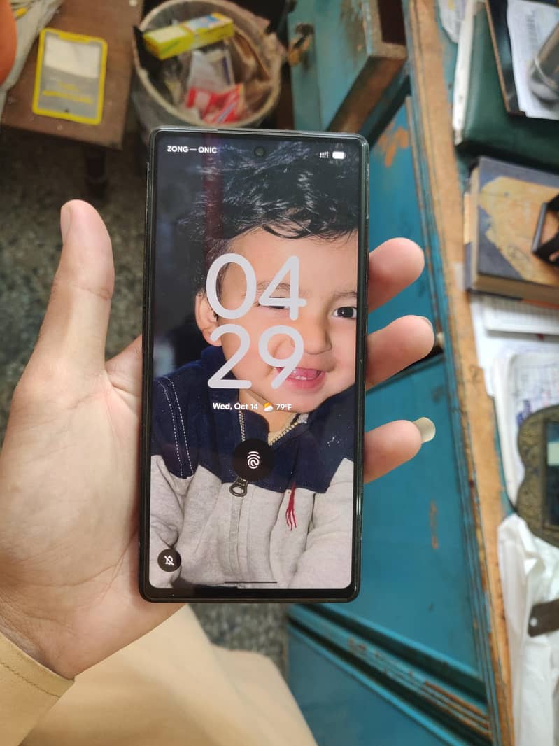 Google Pixel 6a 1