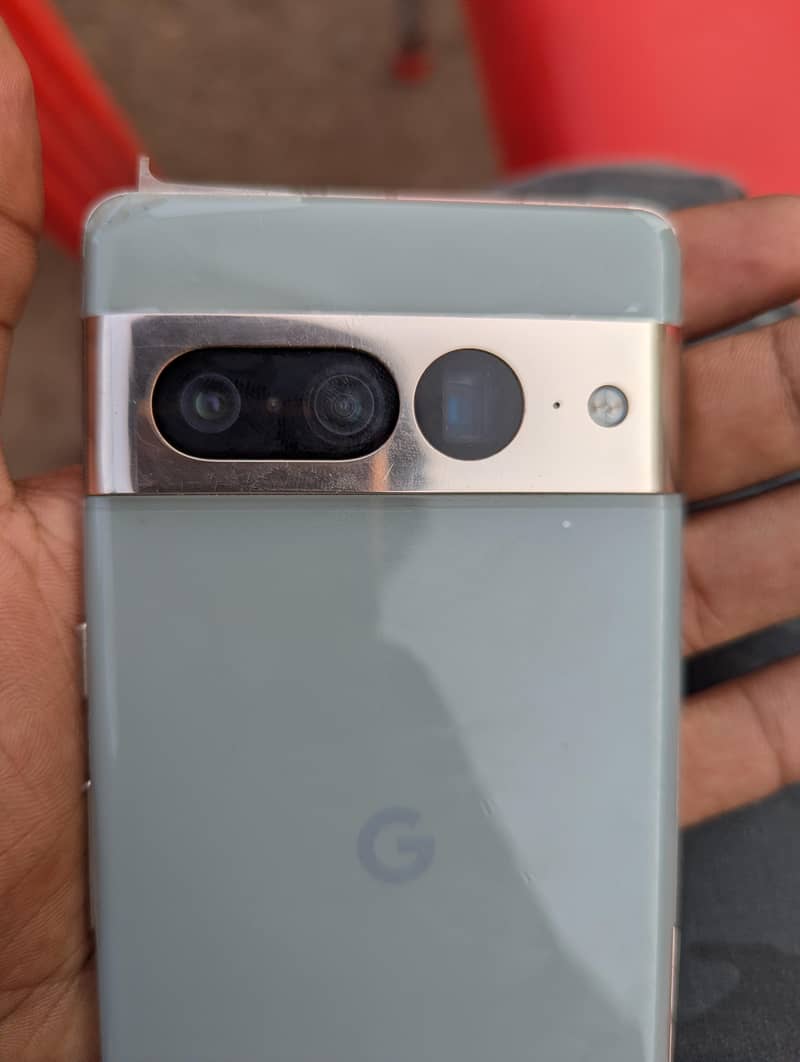 Google Pixel 7 Pro 6