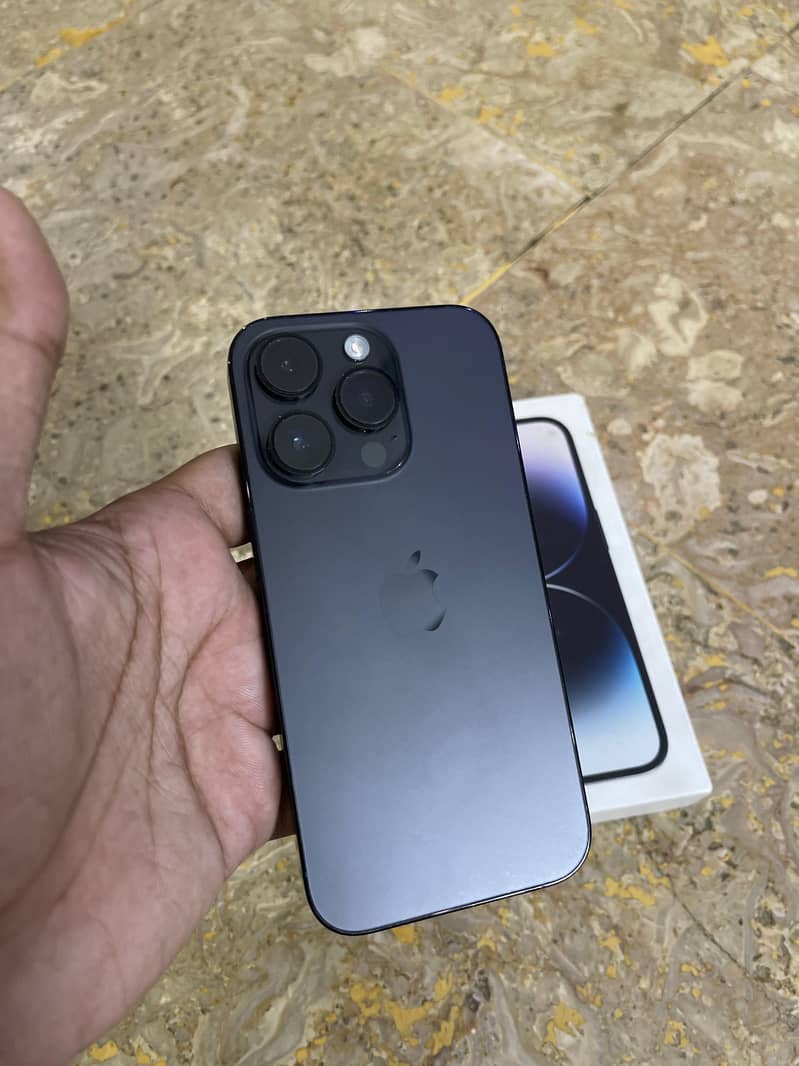 Apple iPhone 14 Pro 2