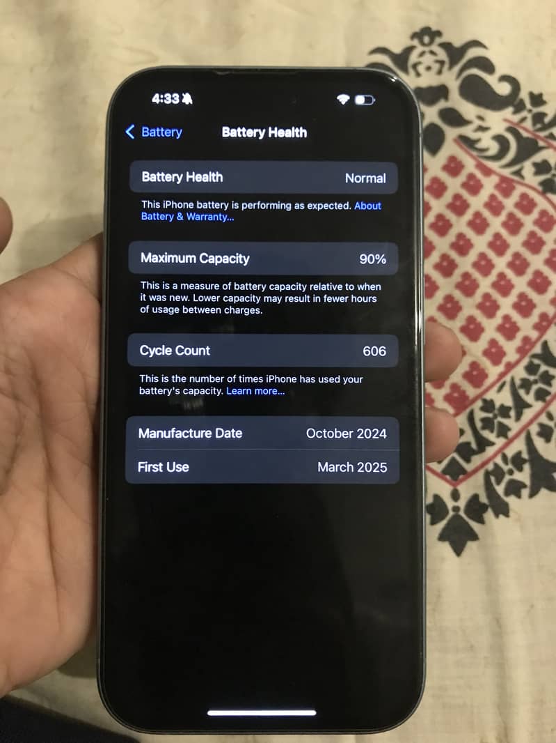 Apple iPhone 16 1