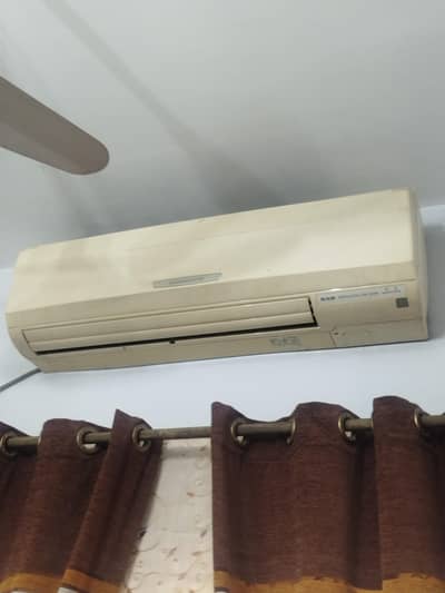 Mitsubishi AC 1.5 TON