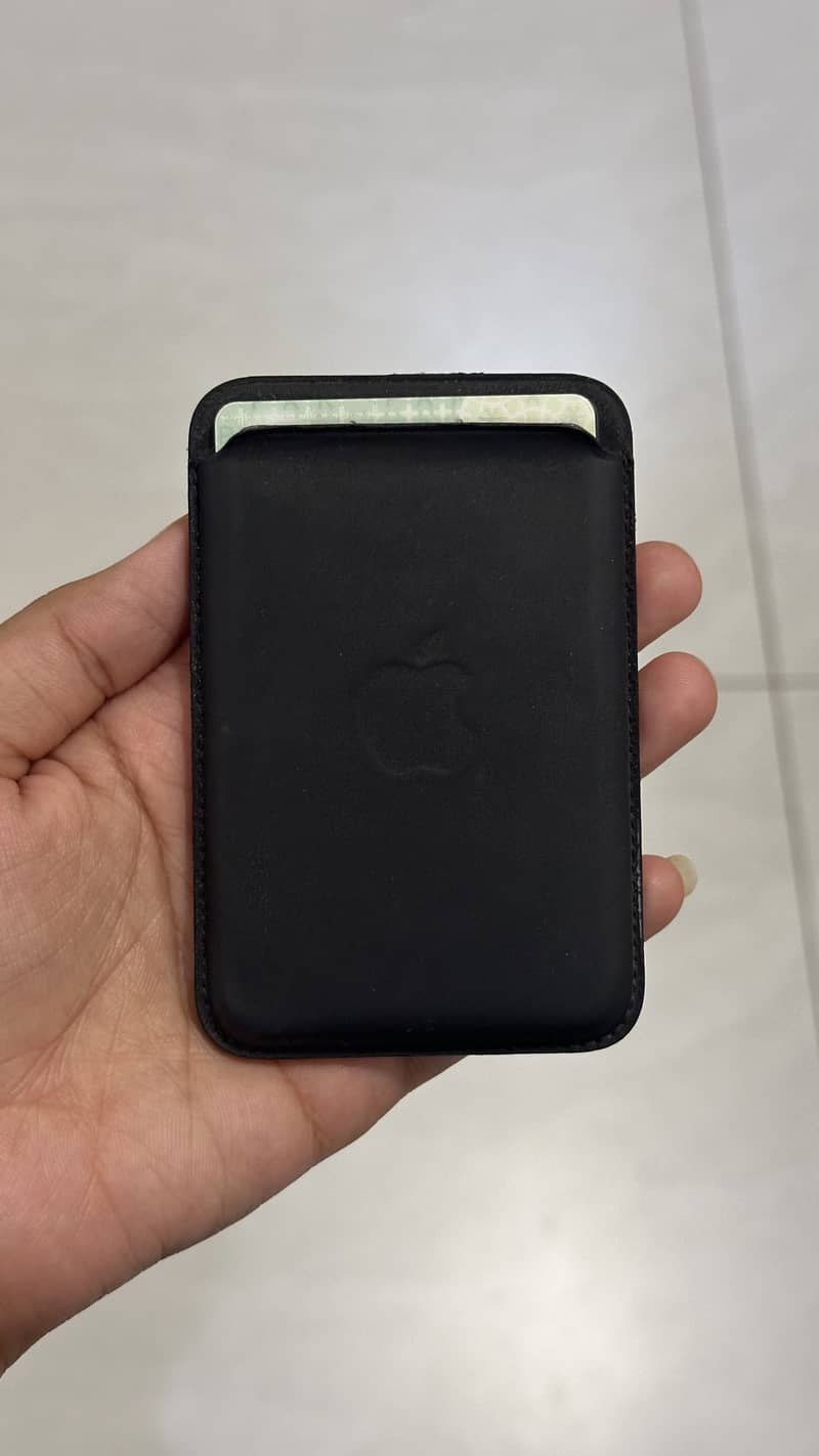 Apple iPhone 15 6