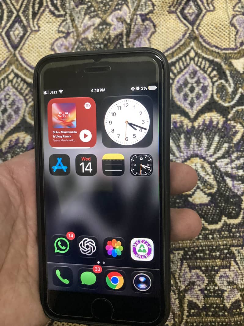 Apple iPhone SE 0