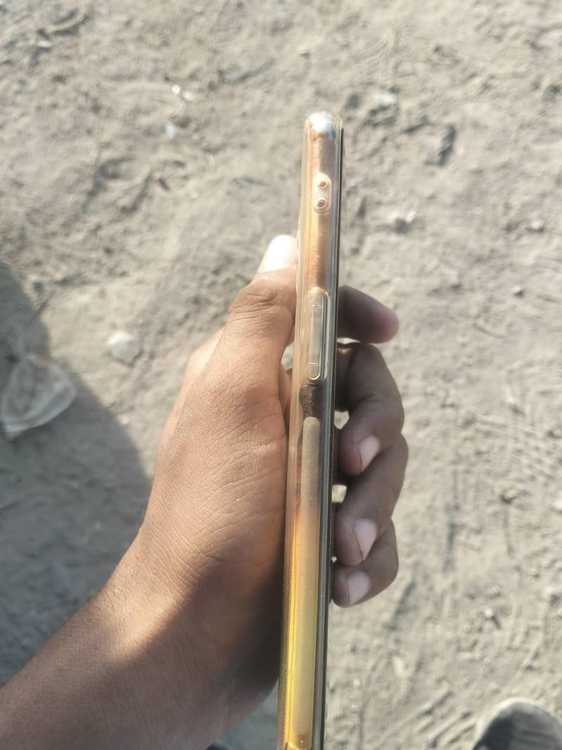 One Plus 7T 3