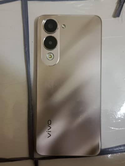 Vivo Y04