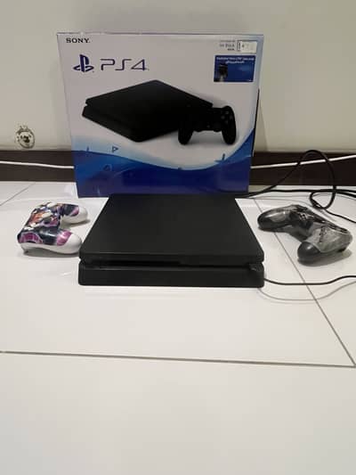 PS4 Slim