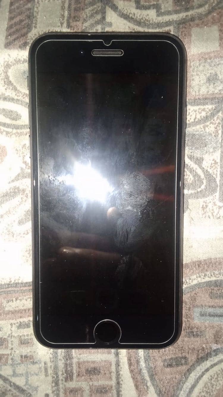Apple iPhone SE 4