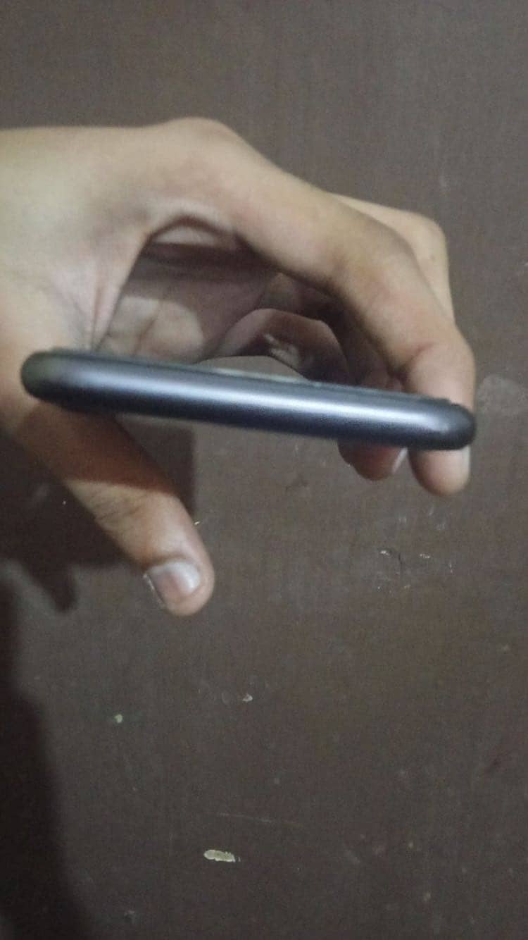 Apple iPhone SE 5