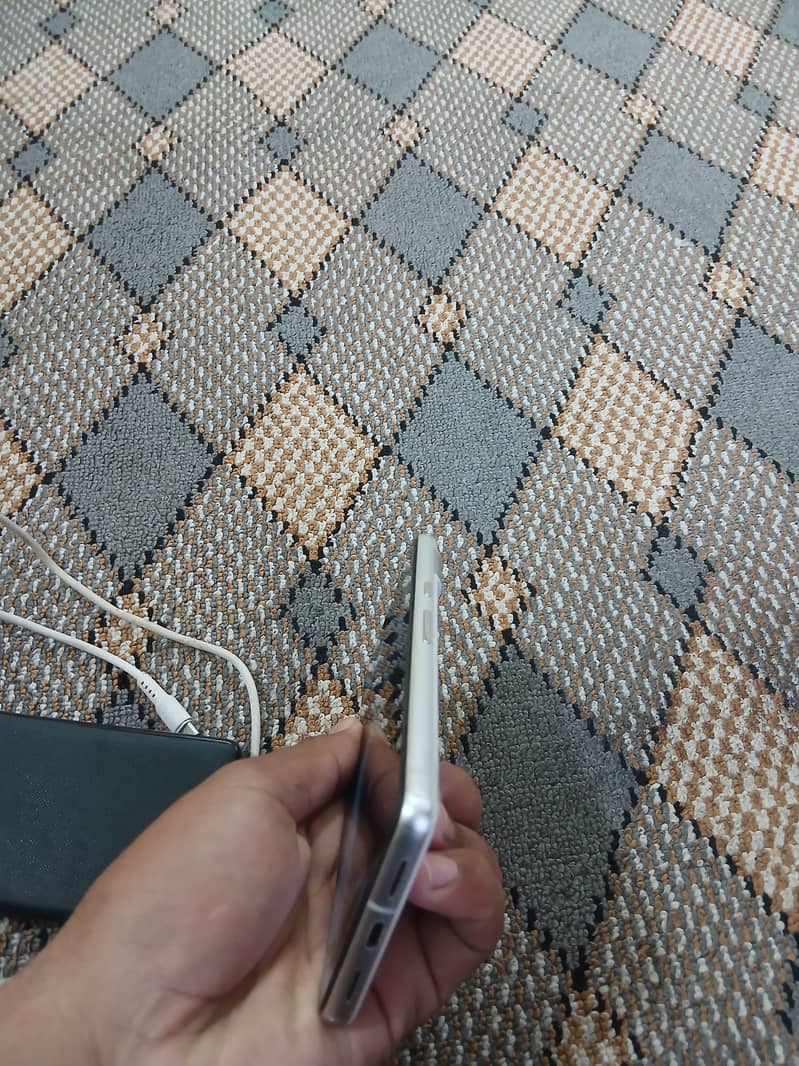 Google Pixel 7a 1